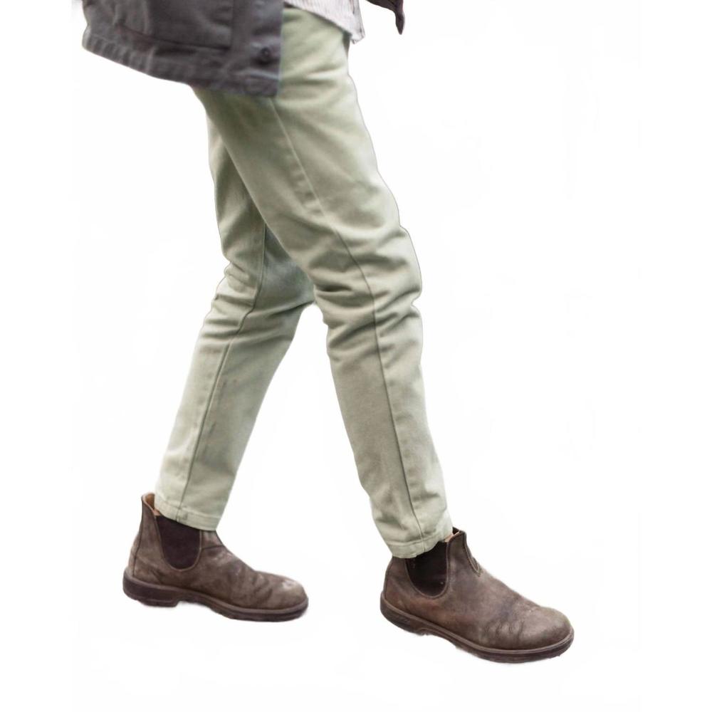 NEW ALEX CRANE canvas cham pant in moss